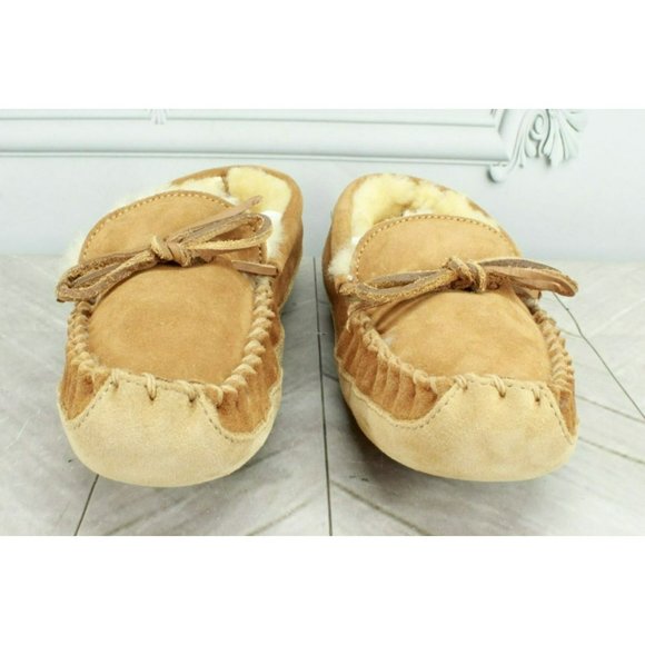 LL Bean Kids Brown Suede Wicked Good Shearling Lined Moccasin Slipper Size 6 - Picture 4 of 9